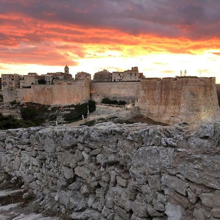 Faro Di Capo Testa โบนิฟาซิโอ ภายนอก รูปภาพ